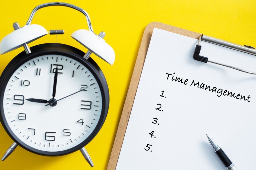 13 Ways To Master Time Management