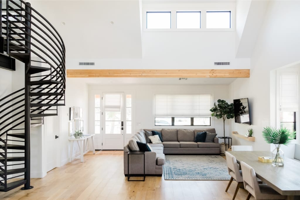12 Quick Tips For Arranging Living Room Furniture To Maximize Space