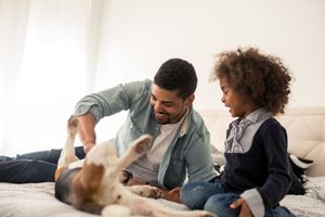 6 Ways a Therapy Pet Can Help Children