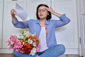 5 Natural Ways To Stop Hot Flashes