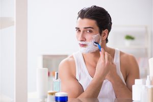 10 Shaving Tips For Men That Get Ingrown Hairs